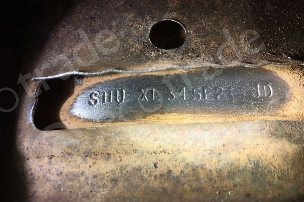Ford-XL34 5E218 JD (REAR)Catalytic Converters