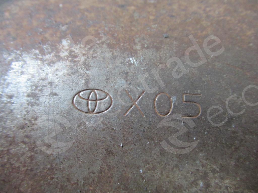 Toyota-X05المحولات الحفازة