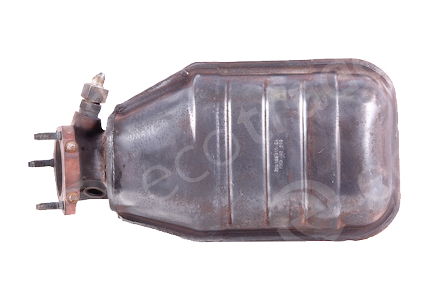 Ford-4L8C CCCatalytic Converters
