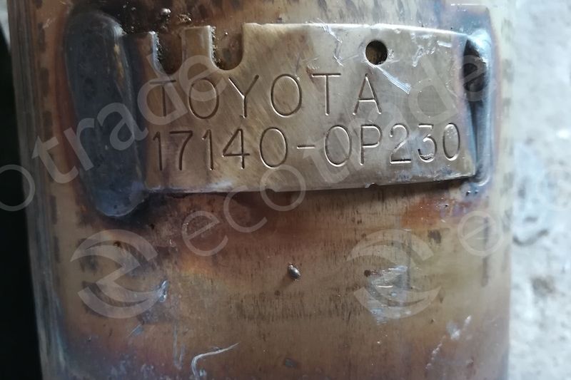 Toyota-17140-0P230Katalizatoriai