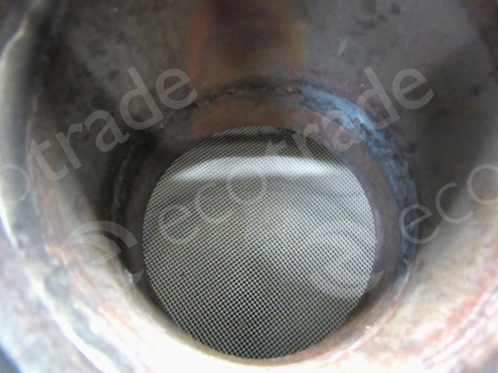 FordFoMoCoDS73-5F297-HBCatalytic Converters