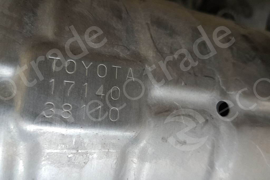 Toyota-17140-38110उत्प्रेरक कनवर्टर