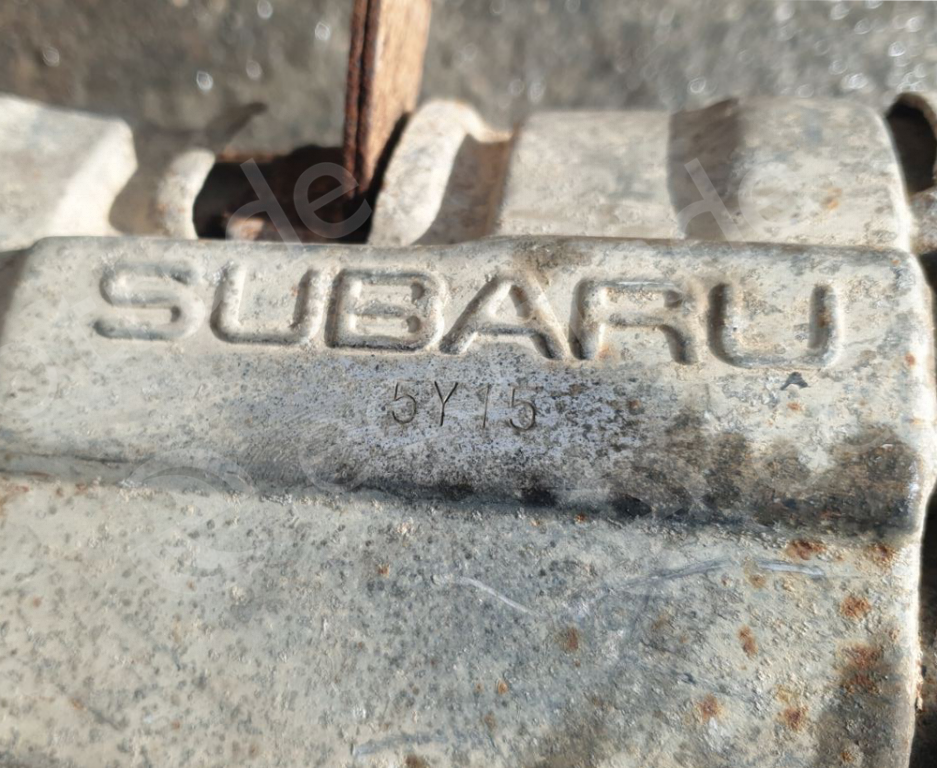 Subaru-5Y15Catalizzatori
