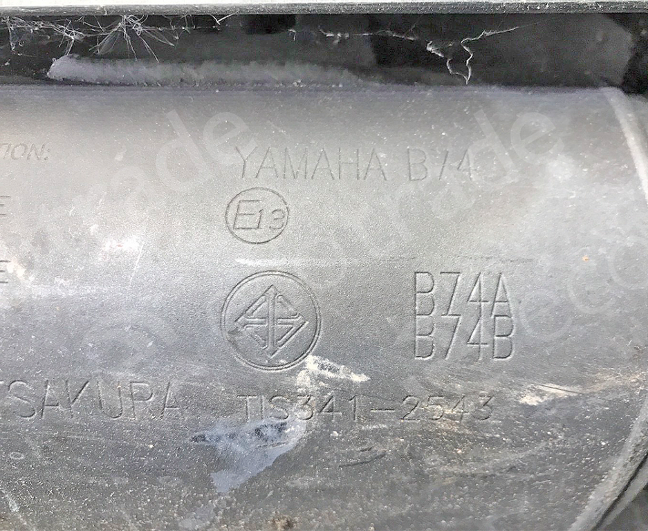 Yamaha-B74Katalizatory