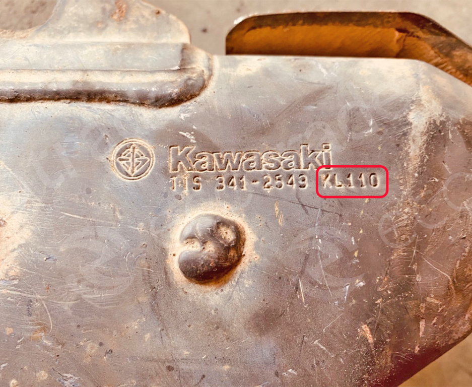 Kawasaki-KL110Catalisadores