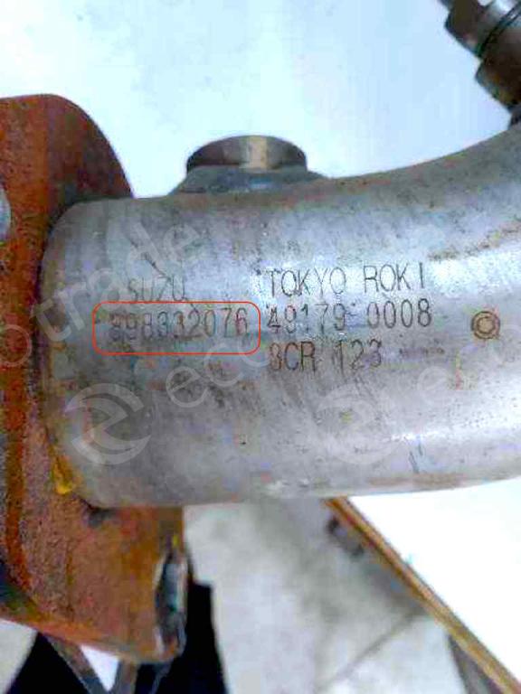 Isuzu-898332076Catalyseurs