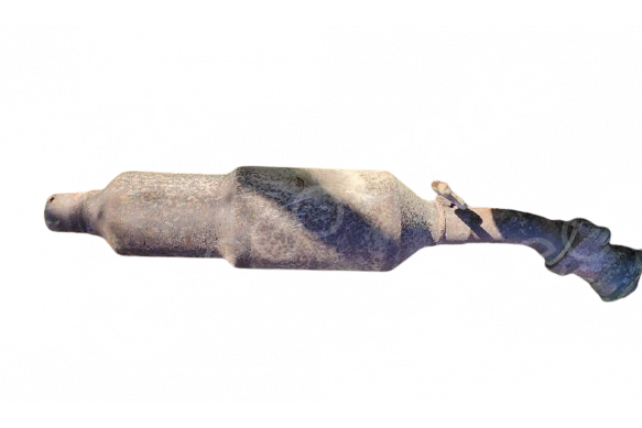 Ford-001 9928Catalytic Converters