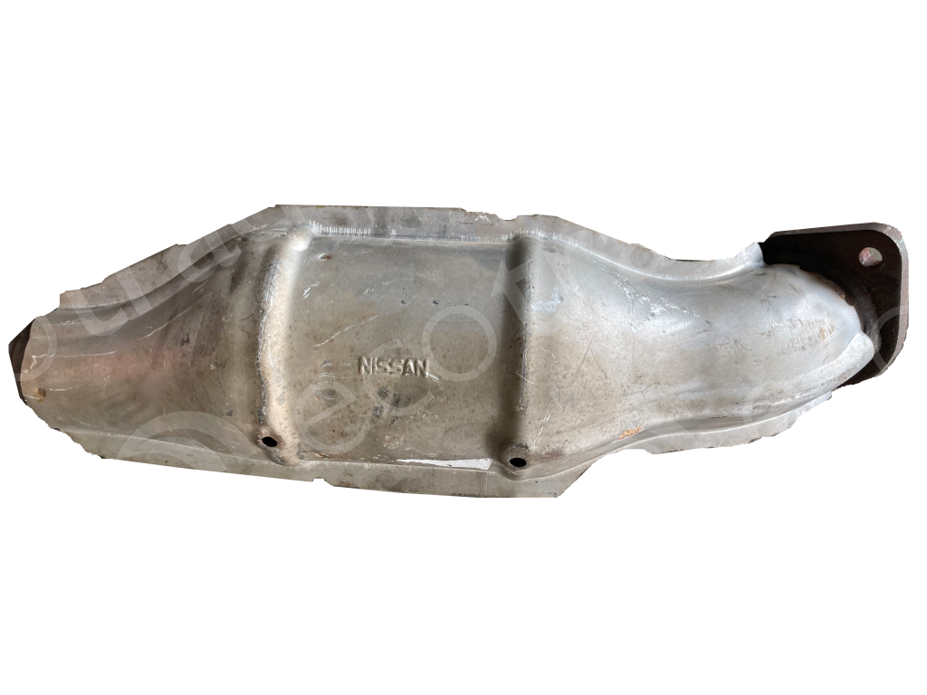 Nissan-JF006 (right middle)Catalytic Converters