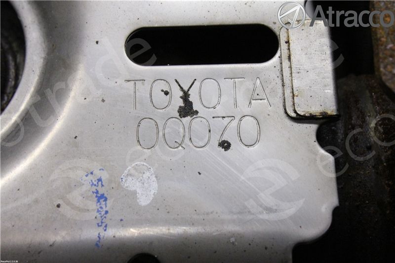 Toyota-0Q070Katalis Knalpot