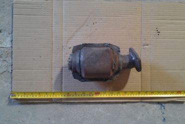 Unknown/None-NAT 2200Catalytic Converters