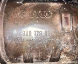 Audi - VolkswagenEberspächer8D0131702HP 8D0178BEសំបុកឃ្មុំរថយន្ត