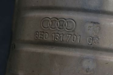 Audi - Volkswagen-8E0131701GC 8E0178DKالمحولات الحفازة