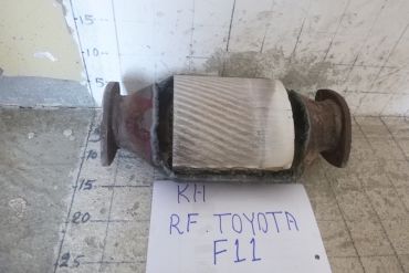 Toyota-F11Katalizatory