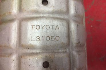 Toyota-L31050Katalis Knalpot