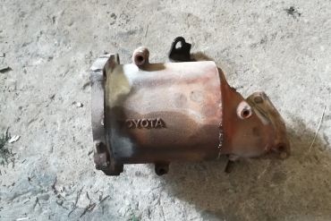 Toyota-AT5 (Type 1)Catalytic Converters
