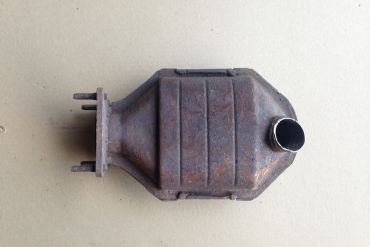 Ford-DIC YS41Catalytic Converters