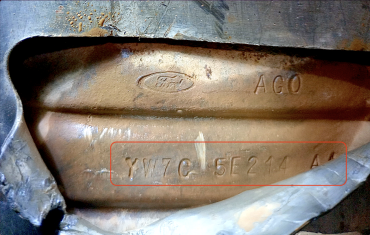 Ford-YW7C 5E214 AA (BACK)Catalyseurs