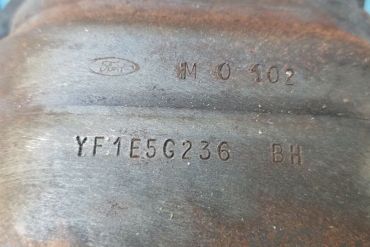 Ford-YF1E 5G236 BHCatalytic Converters
