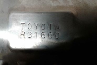 Toyota-R31660المحولات الحفازة