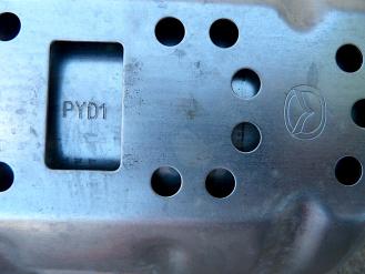 Mazda-PYD1Catalytic Converters