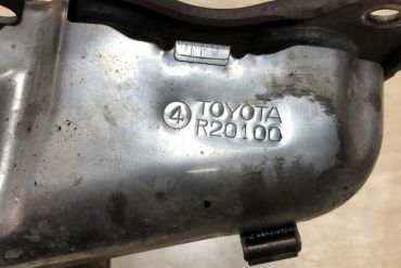 Lexus - Toyota-R20100触媒
