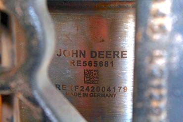 John DeereJohn DeereRE565681उत्प्रेरक कनवर्टर