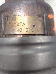 Toyota-17140-31610ממירים קטליטיים