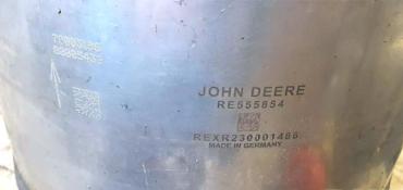 John DeereJohn DeereRE555854Catalizatoare