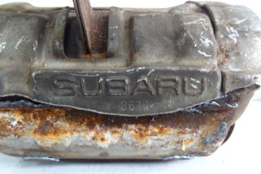 Subaru-8611Catalisadores