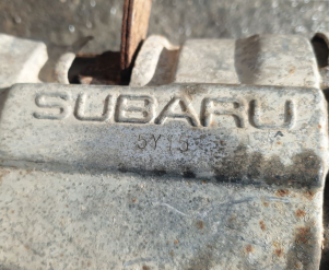 Subaru-5Y15Catalizzatori