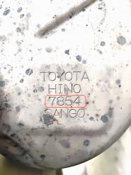Hino - ToyotaSANGO7854المحولات الحفازة