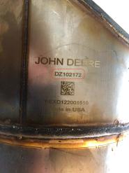 John Deere-DZ102172Katalizatoriai