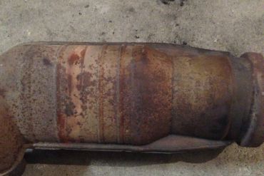 Ford-001 4035Catalytic Converters