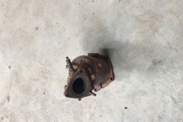 Toyota-AT8Catalytic Converters