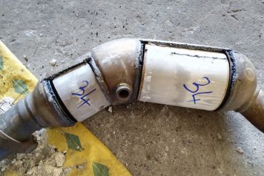 Land Rover-KAT 095Catalytic Converters