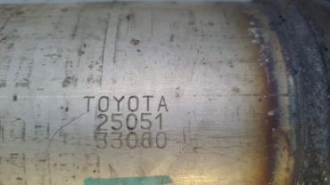 Toyota-25051 33060Catalyseurs