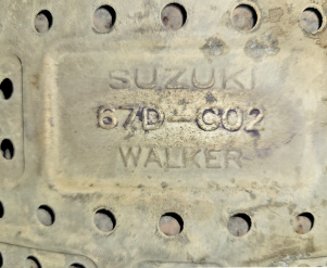 SuzukiFutaba67D-C02Bộ lọc khí thải