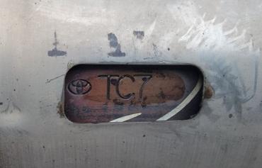 Toyota-TC7Katalizatory