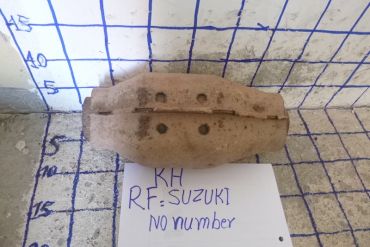 Suzuki-SUZUKI NONUMBERالمحولات الحفازة