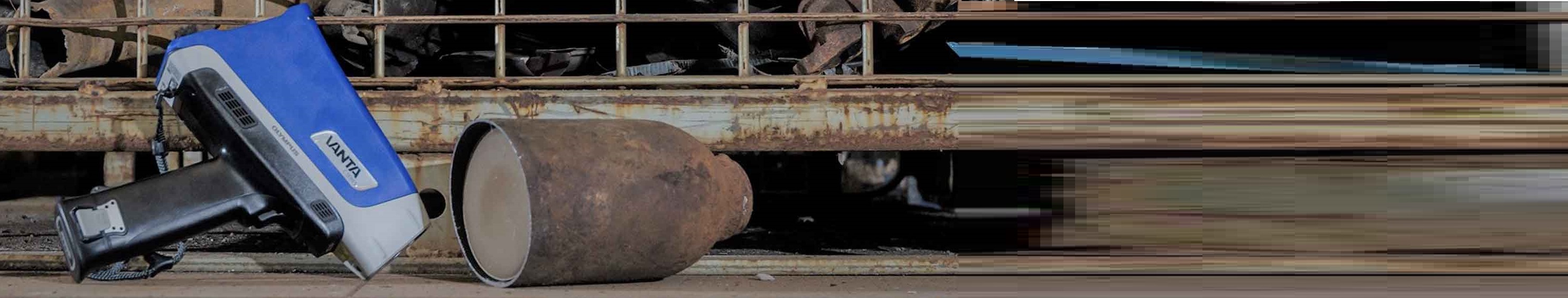 Ecotrade 集团| Evident Vanta 2 XRF分析仪：坚固耐用，革命性创新，高效生产。